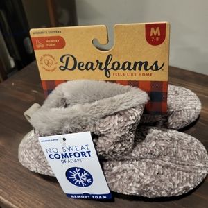 7-8 Size Slippers. NEW